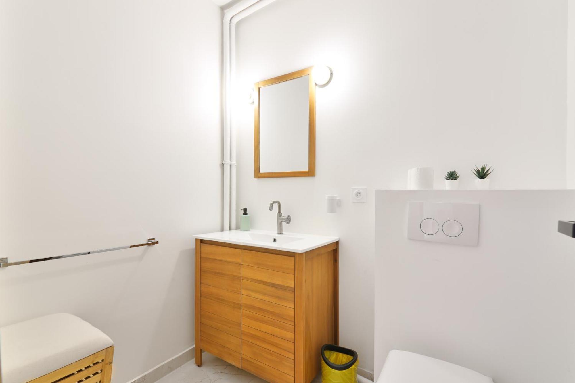 Appartement Quartier Canal Saint Martin Free Netflix Paris Extérieur photo